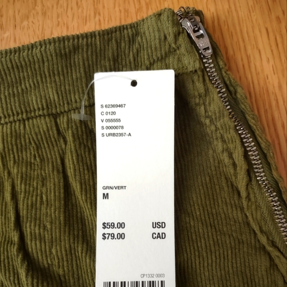 BDG Mini Skirt - S - Picture 8 of 8